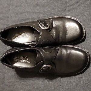 White Mountain Womens Black Loafers with Buckle Chunky Heel Size 8 Y2K Vibes